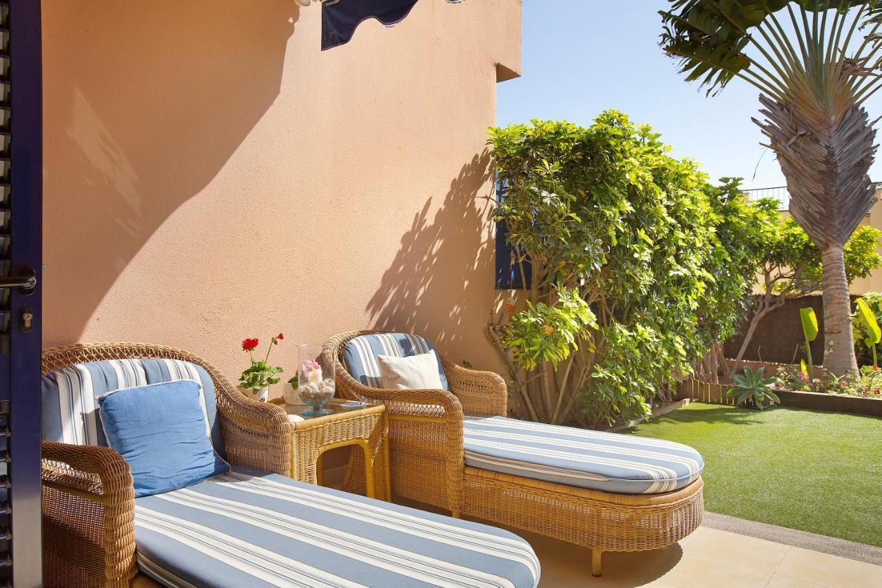 Free Airport Shuttle And Parking * San Bartolome de Tirajana (Gran Canaria)