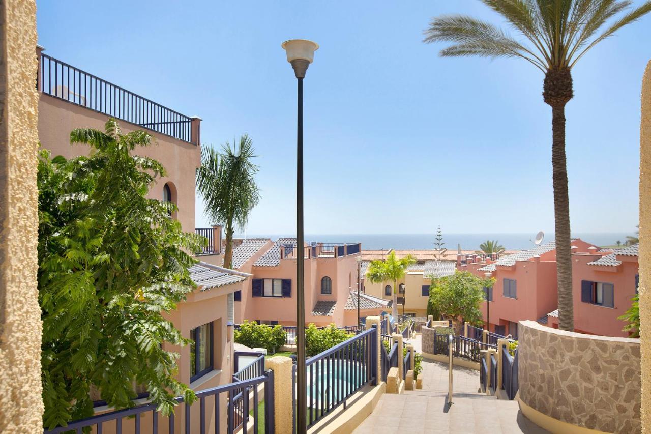Free Airport Shuttle And Parking * San Bartolome de Tirajana (Gran Canaria)