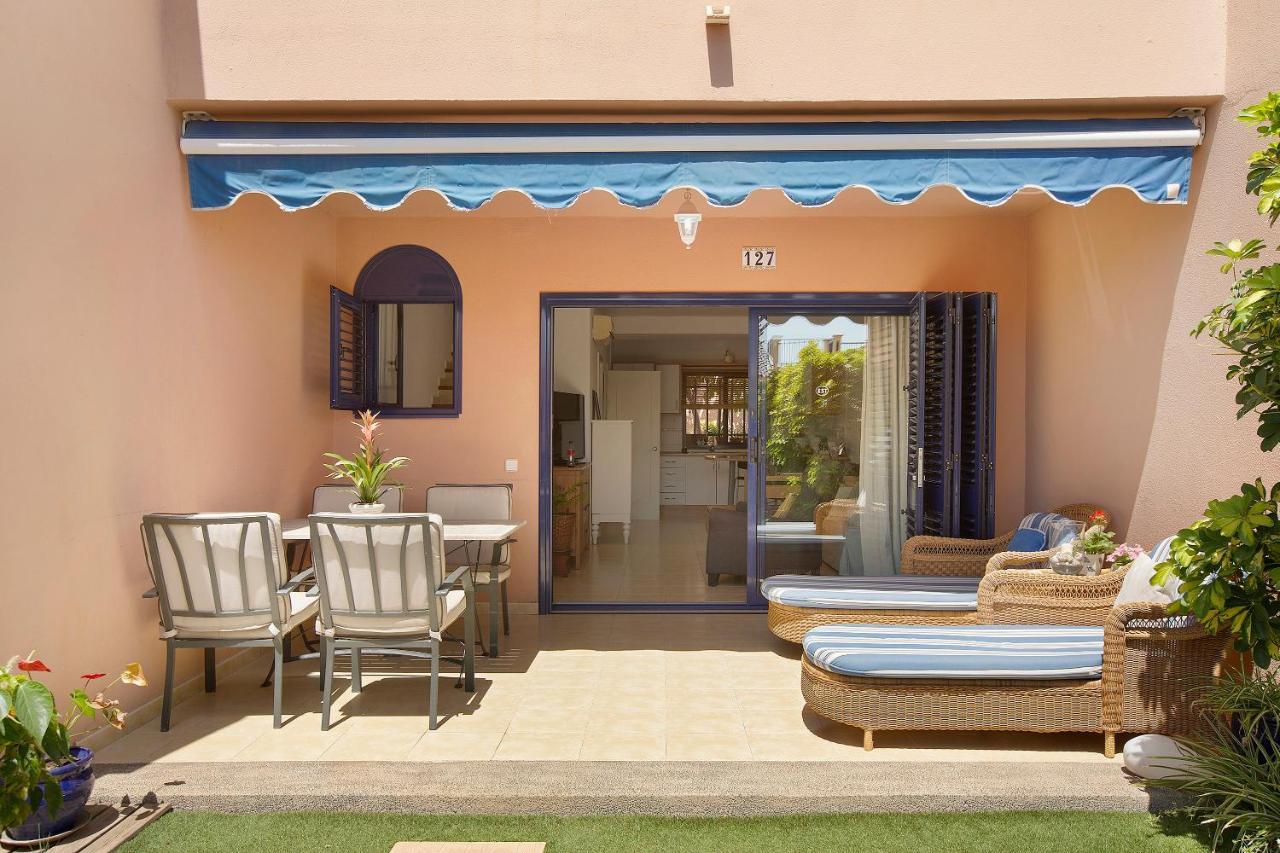Villa Free Airport Shuttle And Parking San Bartolome de Tirajana (Gran Canaria)